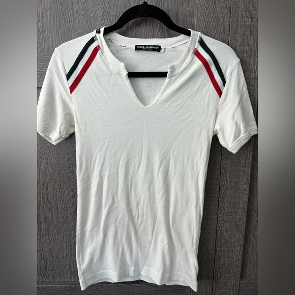 Like New Vintage Authentic Dolce &  Gabbana  v-neck tee - Picture 2 of 5